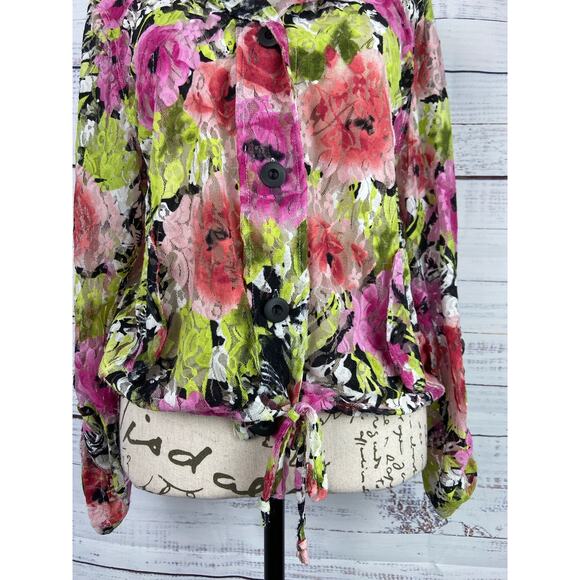 Linear Button Front Lace Shirt Womens M Floral Tie Front Roll Tab Nylon Stretch - Picture 3 of 15